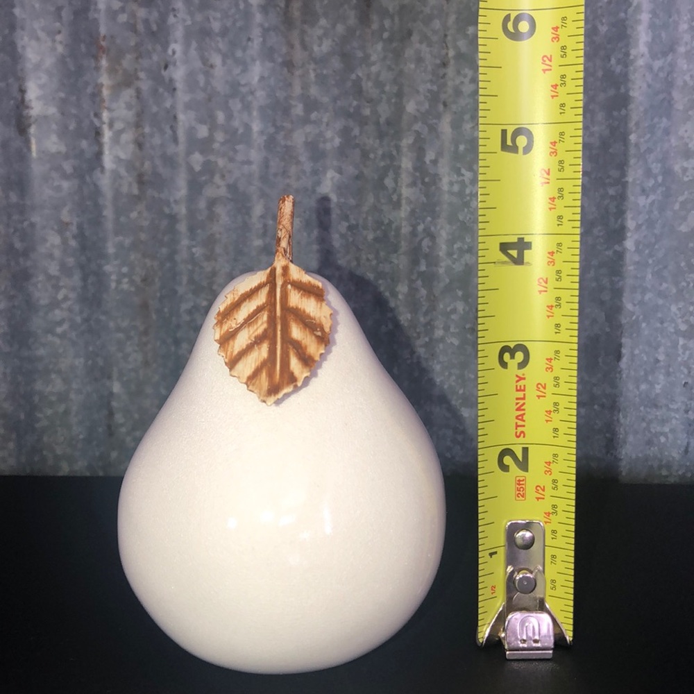 Vintage White Fruit Set - Picture 6 of 9